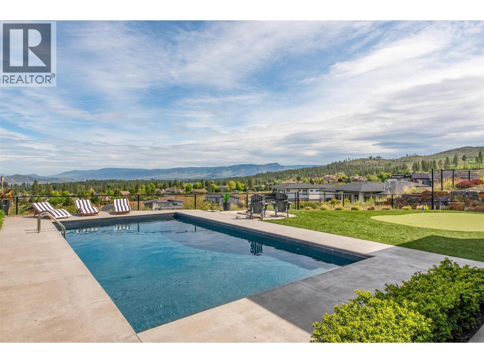 1612 Vincent Place, Kelowna, BC - Outdoor With In Ground Pool With View