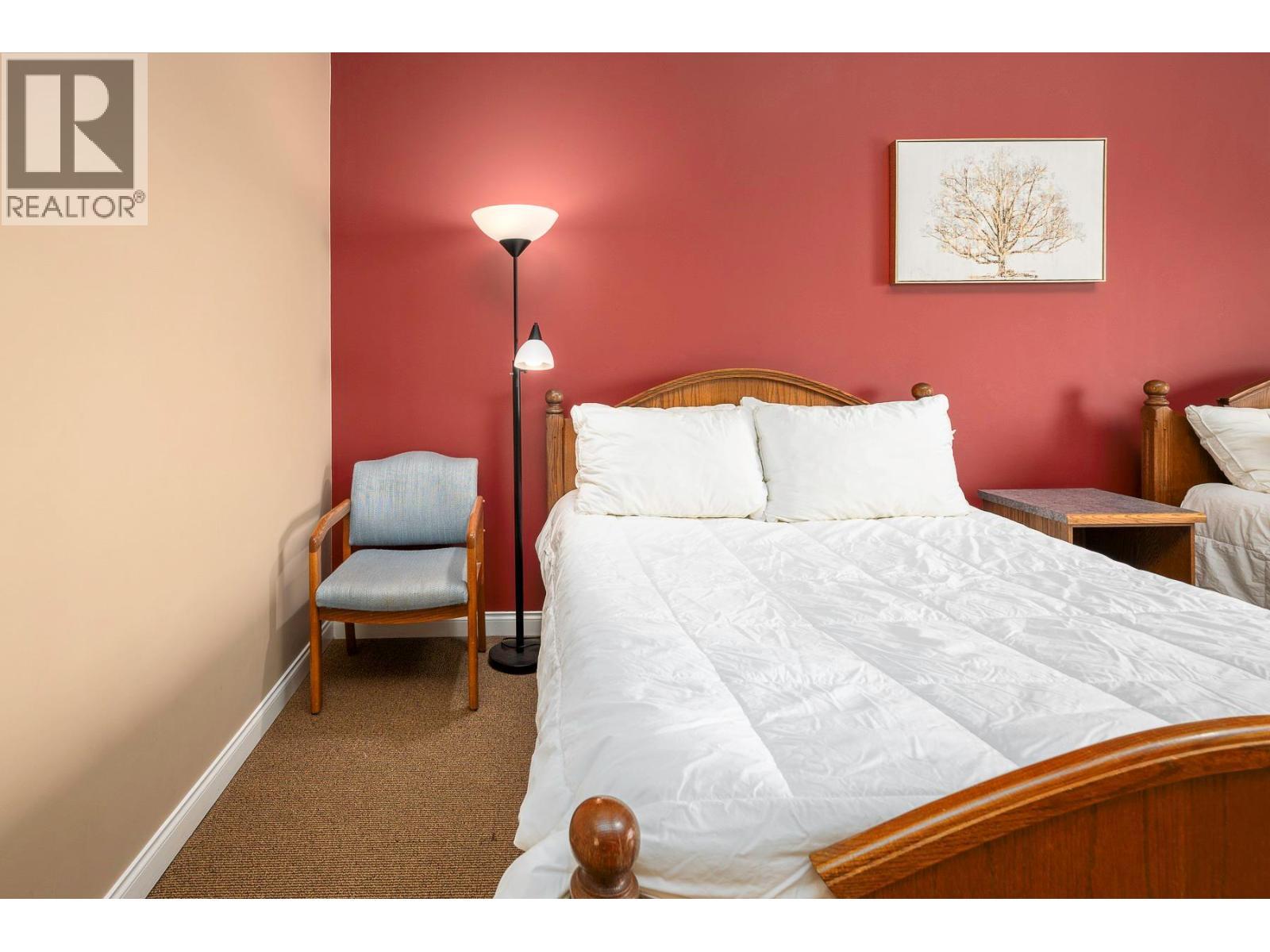 5275 Big White Road Unit# 212, Big White, BC - Indoor Photo Showing Bedroom