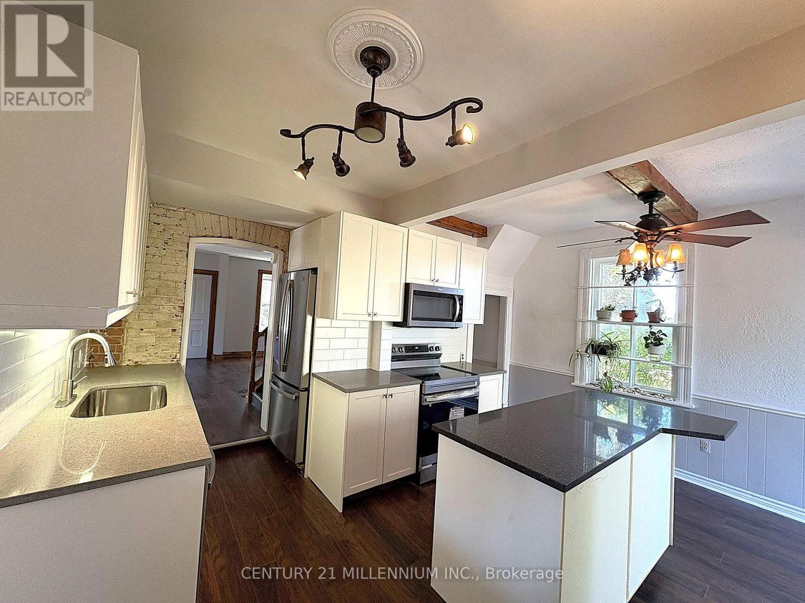 598323 2Nd Line W, Mulmur, ON - Indoor Photo Showing Kitchen