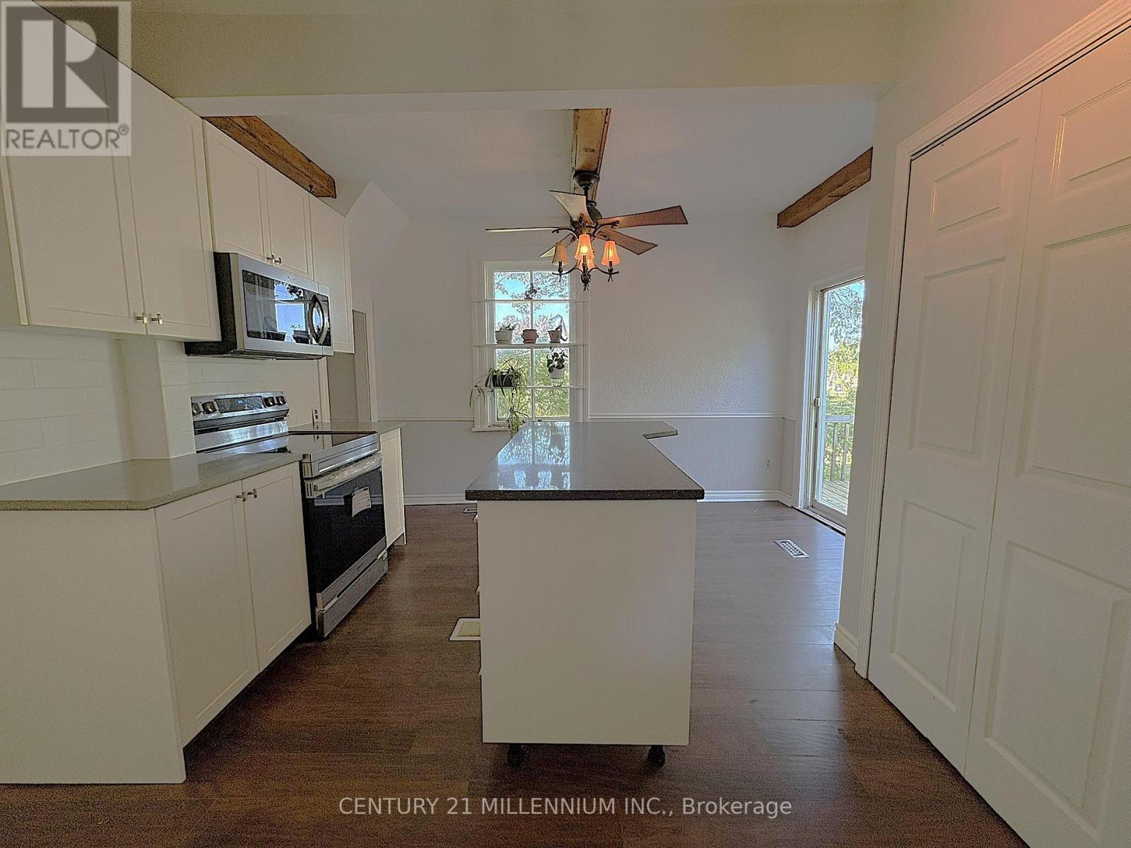598323 2Nd Line W, Mulmur, ON - Indoor Photo Showing Kitchen