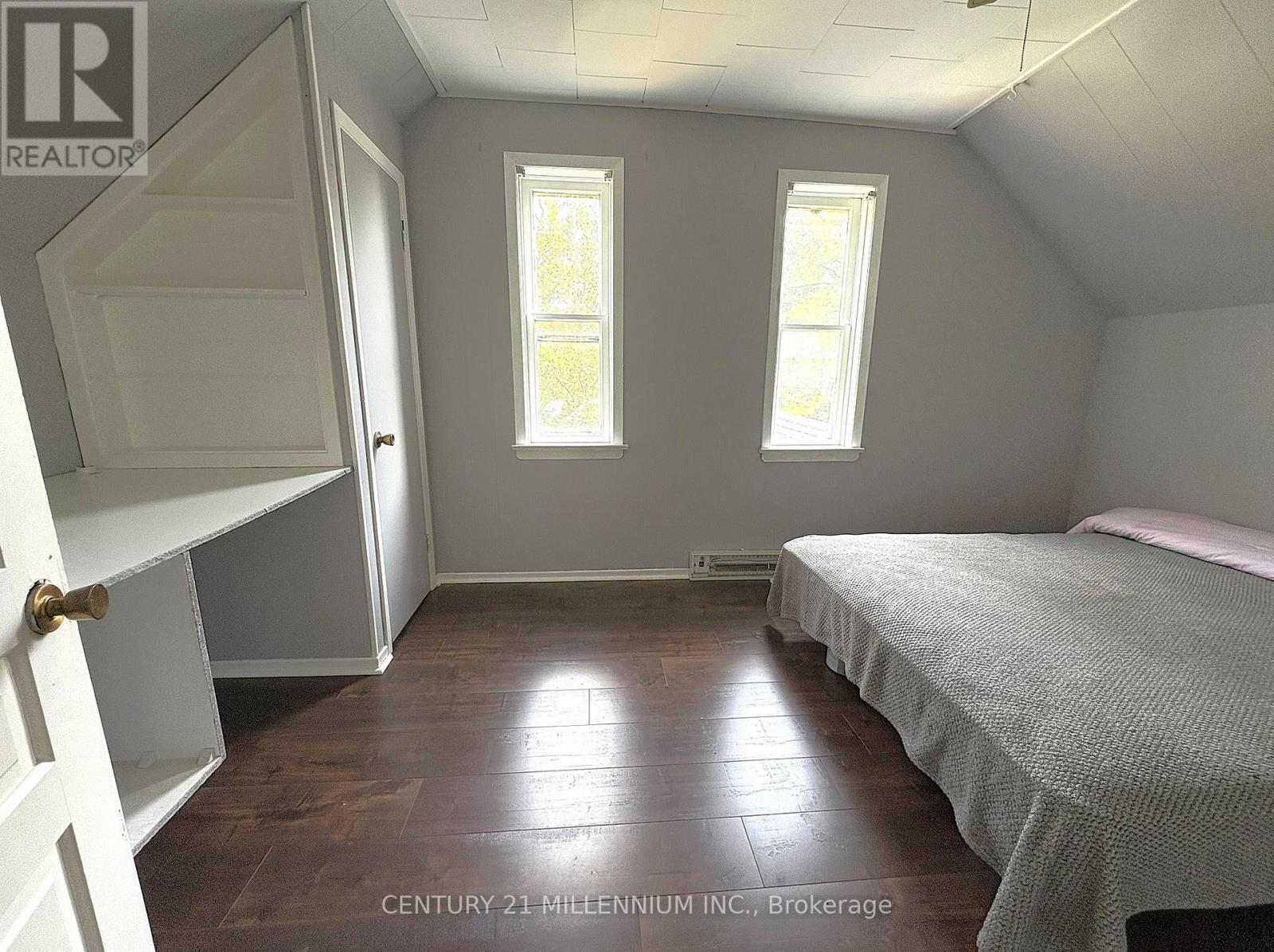 598323 2Nd Line W, Mulmur, ON - Indoor Photo Showing Bedroom