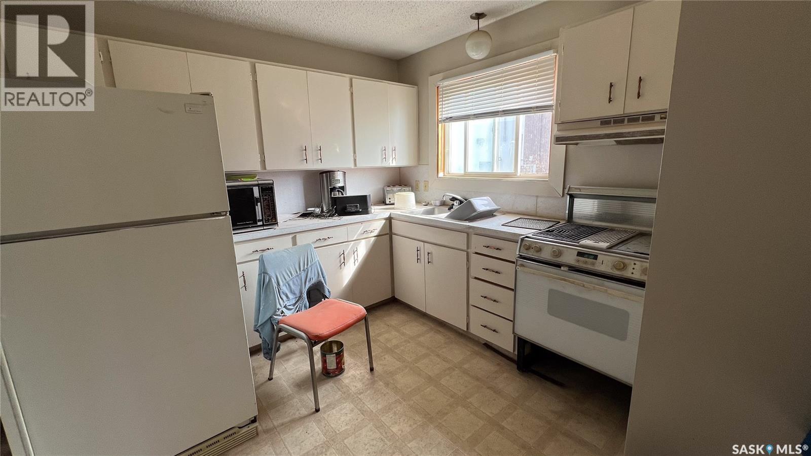 204 Main Street, Turtleford, SK