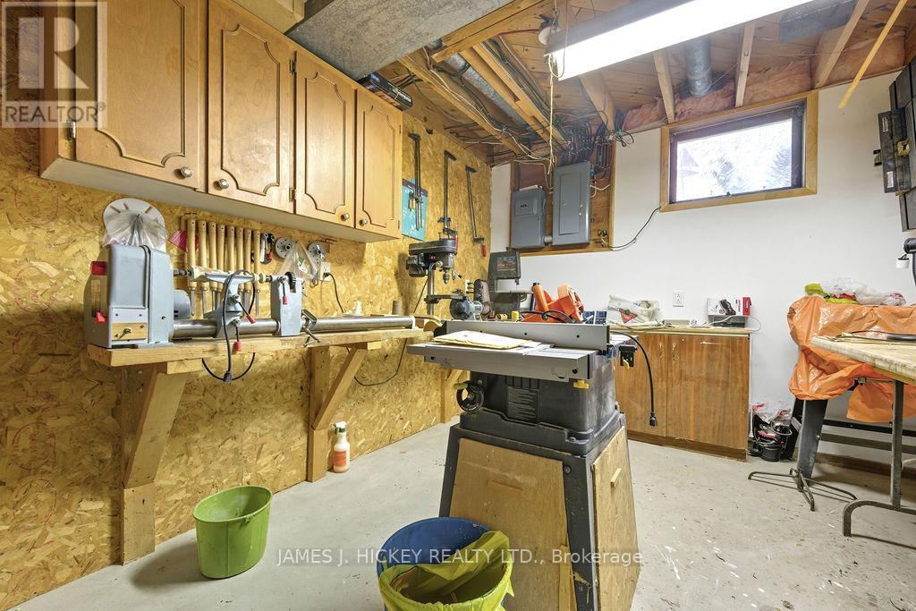 116 Frontenac Crescent, Deep River, ON - Indoor Photo Showing Other Room