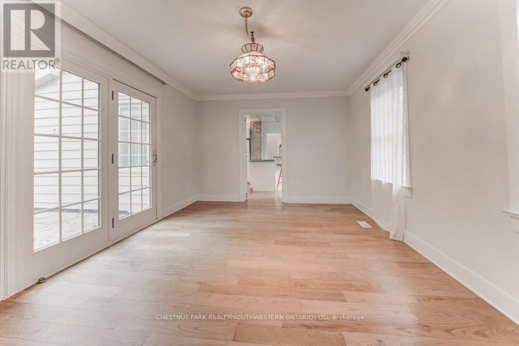 177 Piper Street, North Dumfries, ON - Indoor Photo Showing Other Room