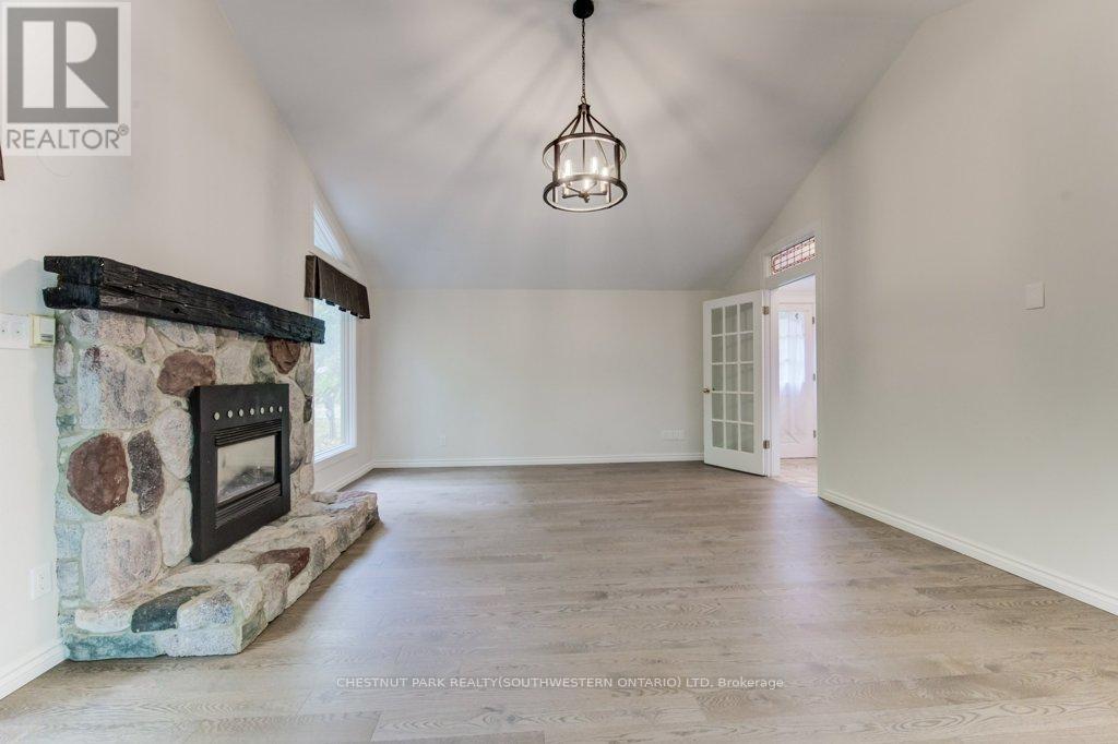 177 Piper Street, North Dumfries, ON - Indoor With Fireplace