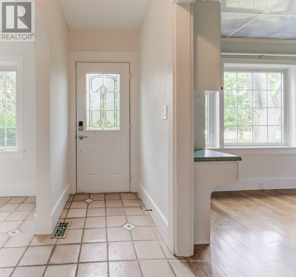 177 Piper Street, North Dumfries, ON - Indoor Photo Showing Other Room