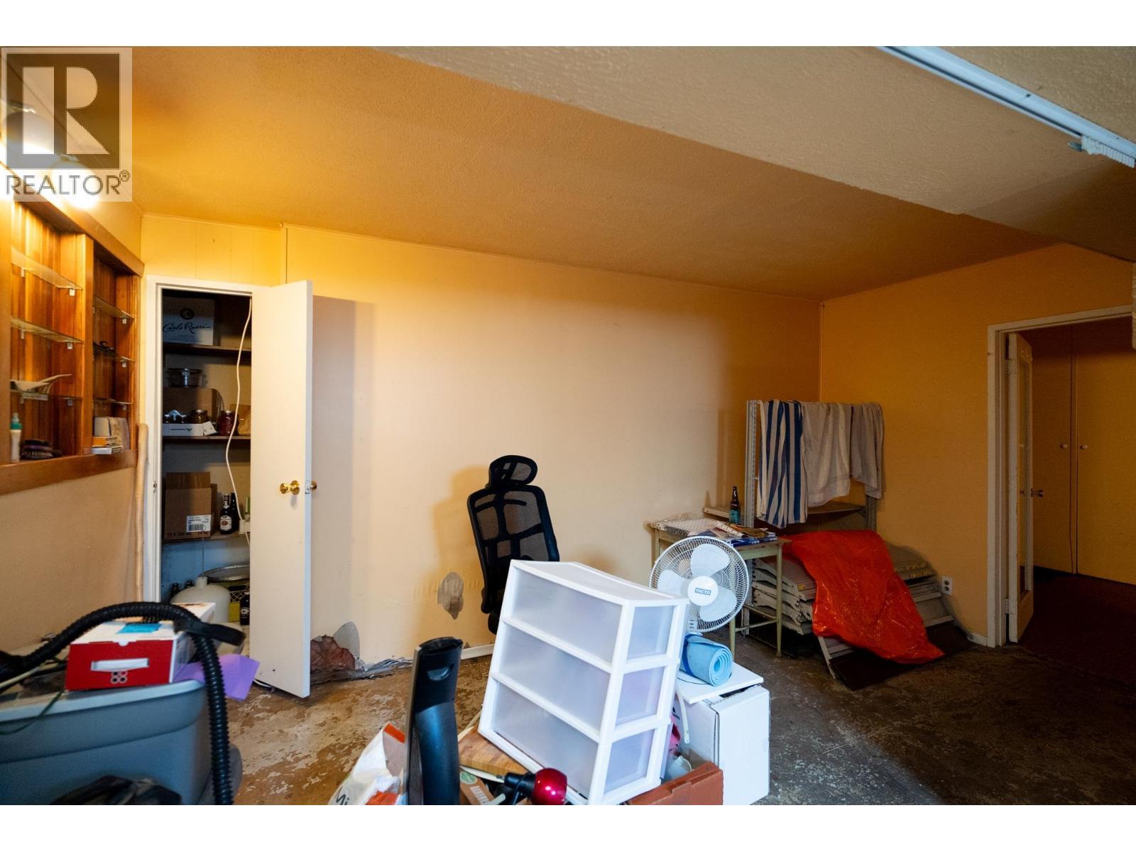 2843 Gogolin Road, Prince George, BC - Indoor