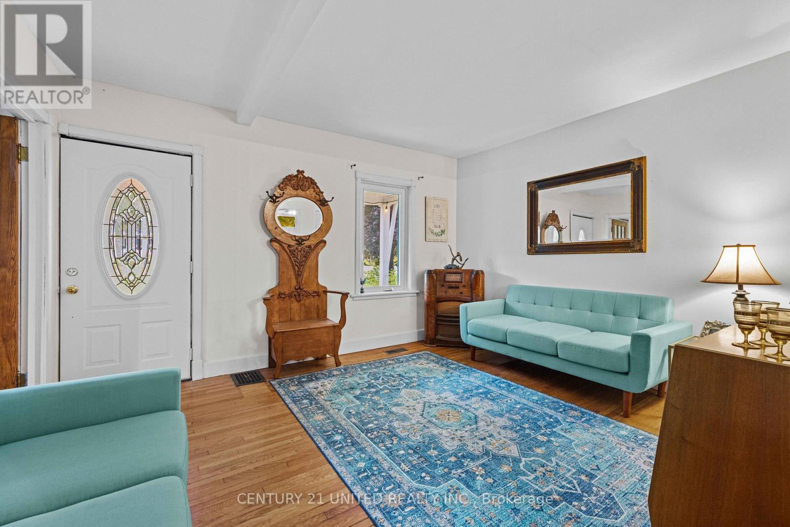 4 O'Brien Street, Marmora And Lake (Marmora Ward), ON - Indoor Photo Showing Living Room