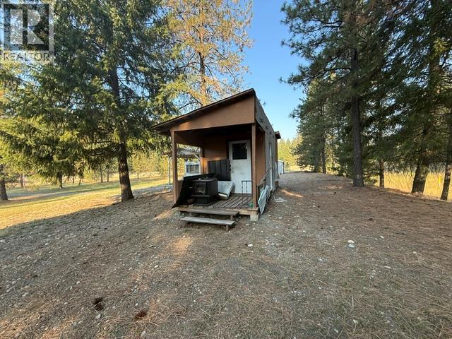 990 395 Highway, Christina Lake, BC