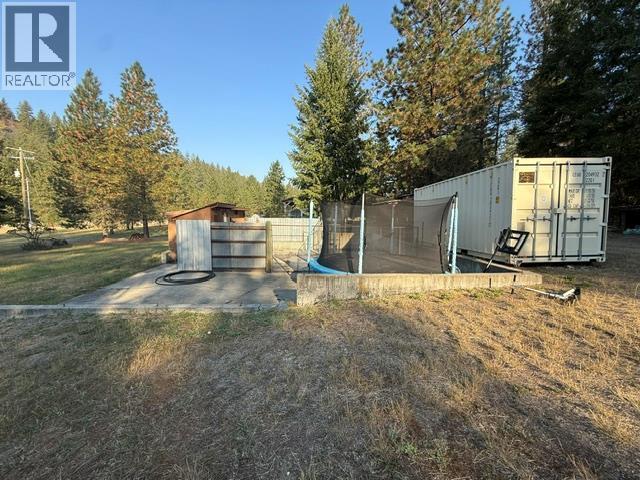 990 395 Highway, Christina Lake, BC