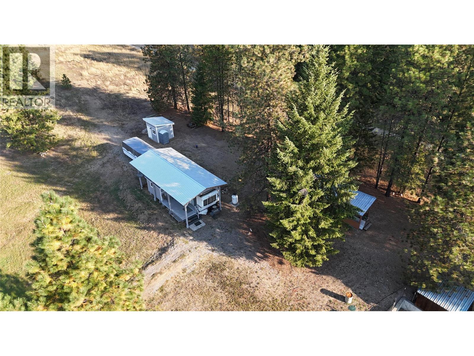 990 395 Highway, Christina Lake, BC