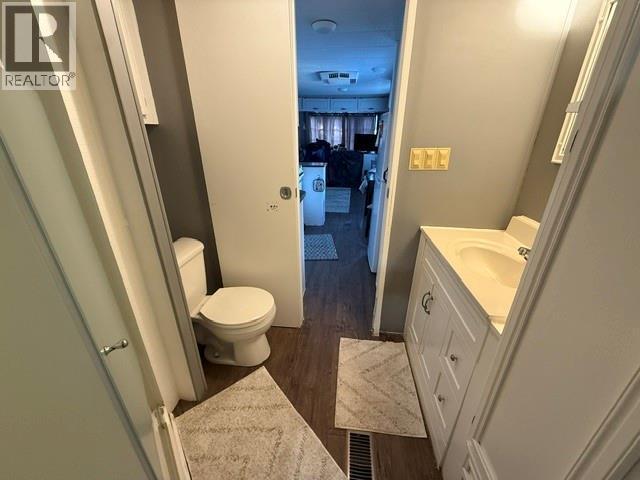 990 395 Highway, Christina Lake, BC