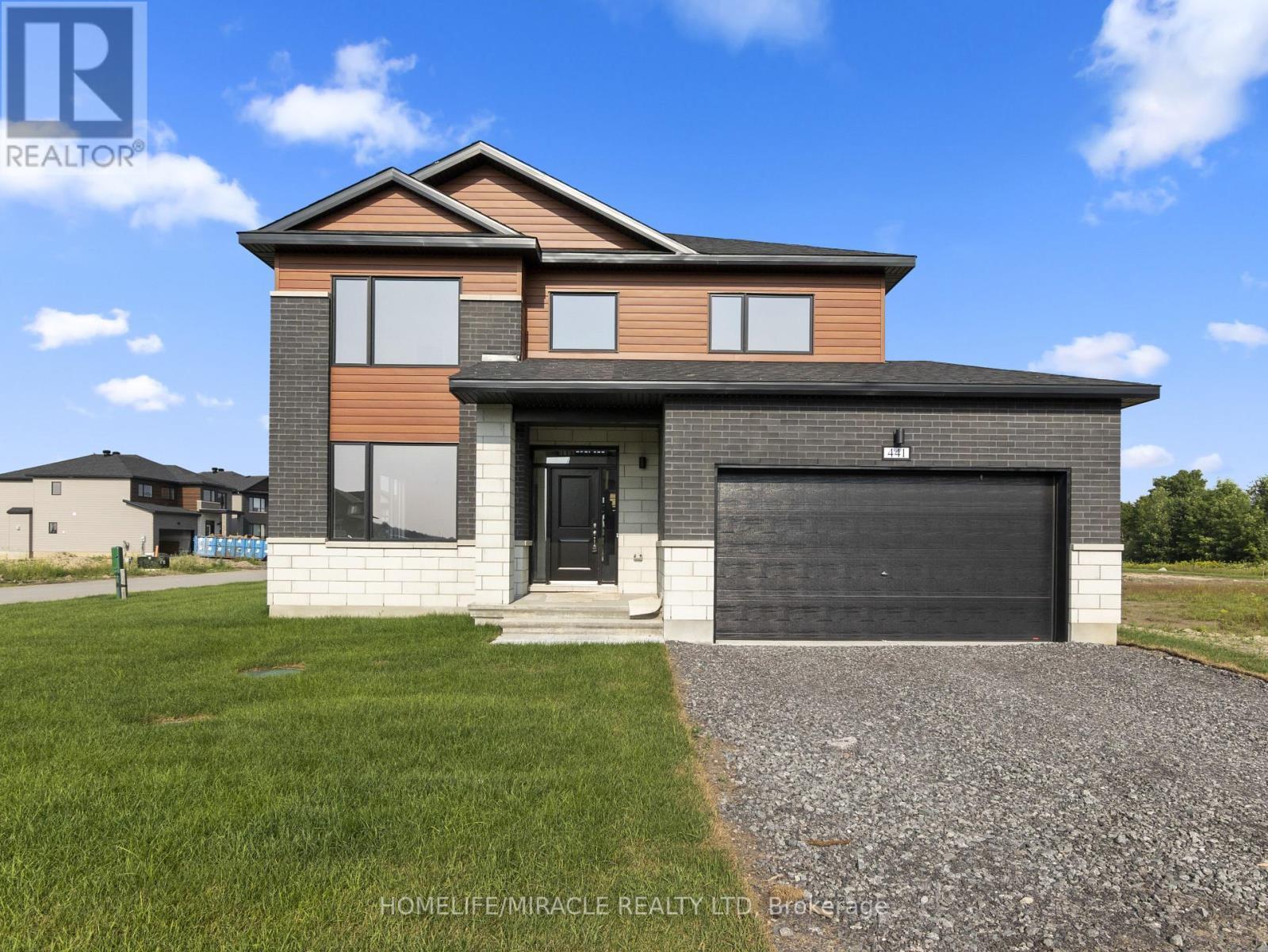 Bsmt - 441 Fleet Canuck Private, Ottawa, ON - Outdoor