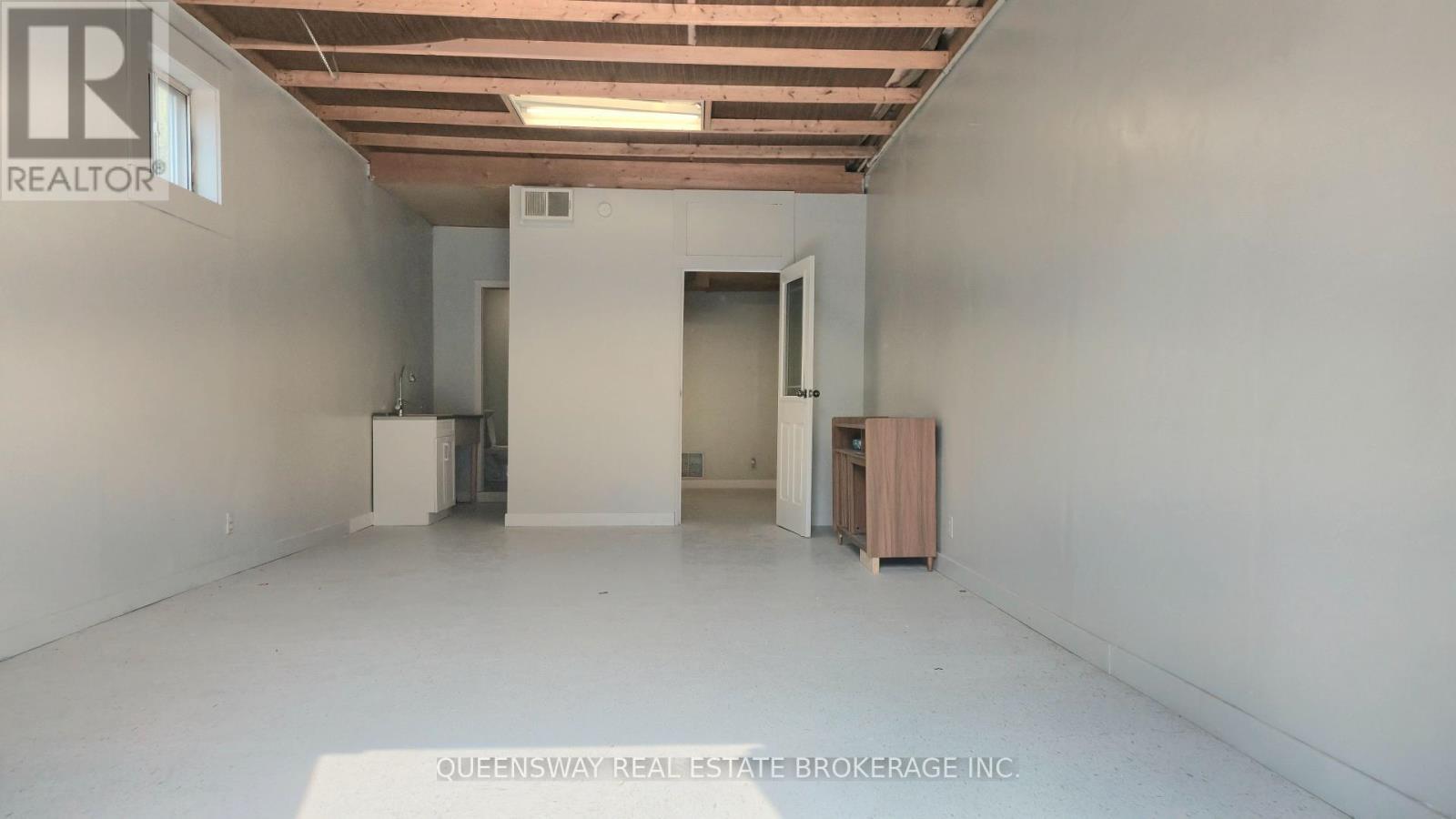 321 Robert Street, Hamilton, ON