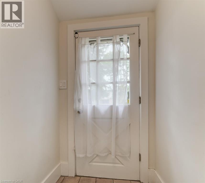 177 Piper Street, Ayr, ON - Indoor Photo Showing Other Room