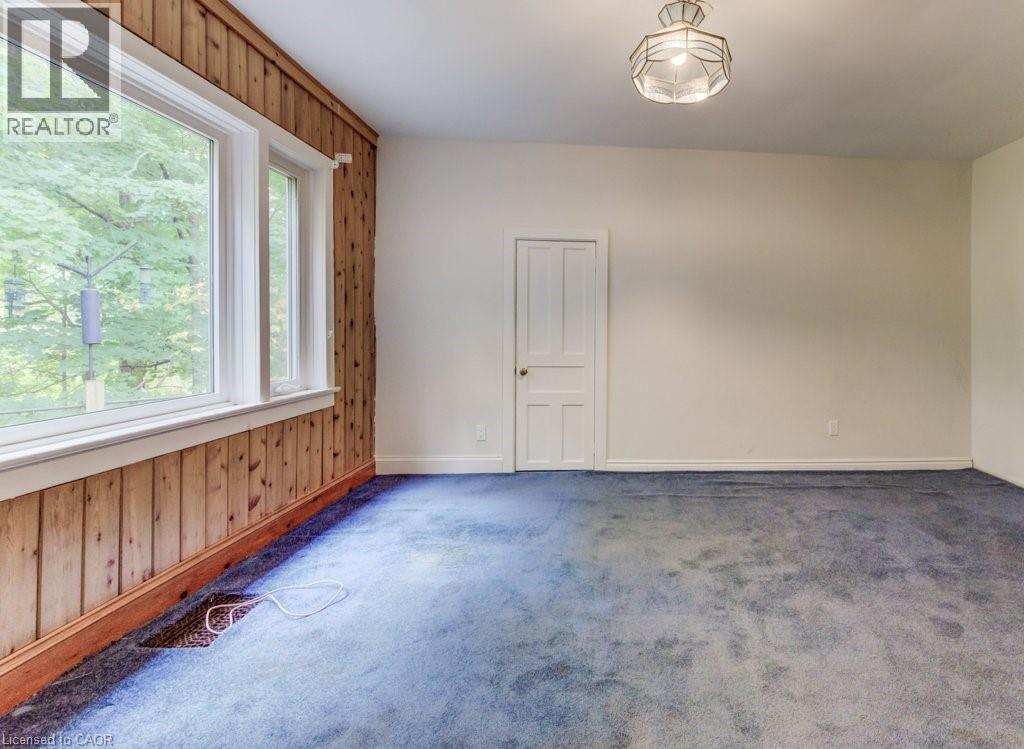 177 Piper Street, Ayr, ON - Indoor Photo Showing Other Room