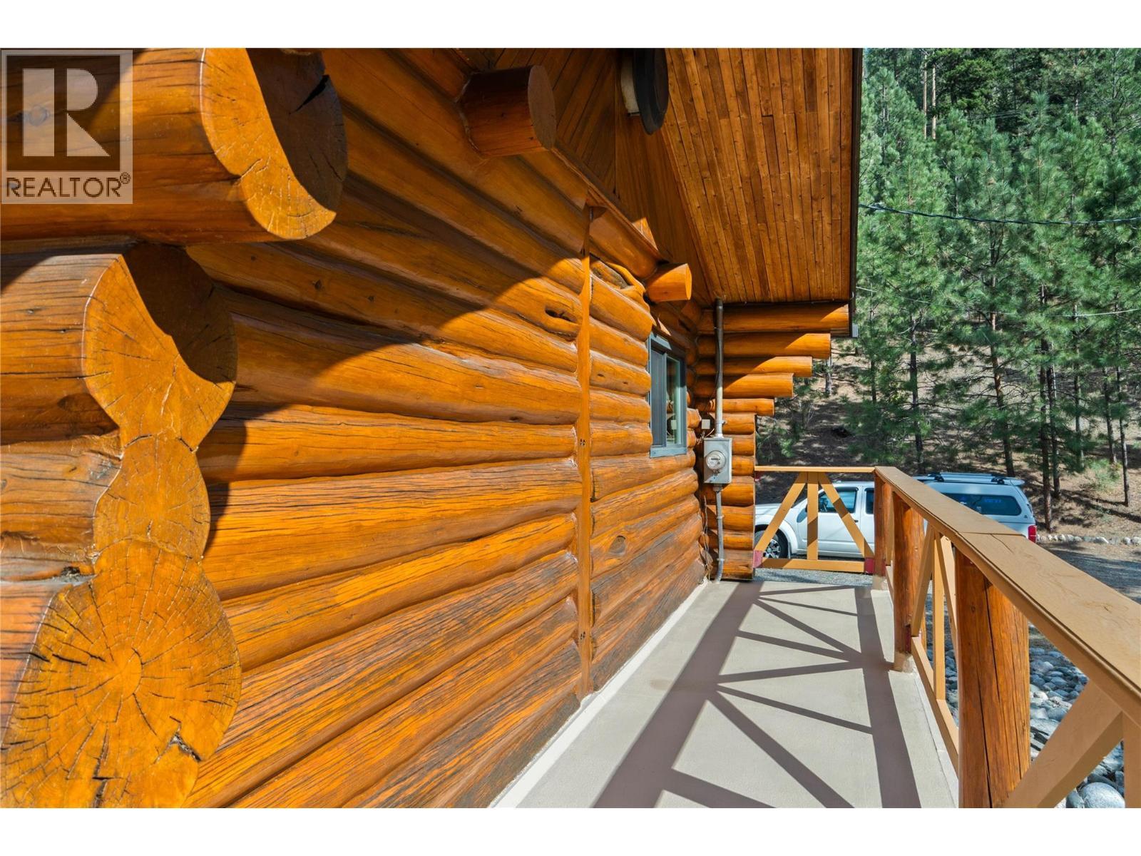 7969 Yellowhead Highway, Kamloops, BC - Outdoor