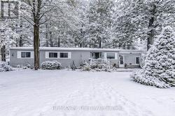9 ALLEN DRIVE N Wasaga Beach, ON L9Z 1K5