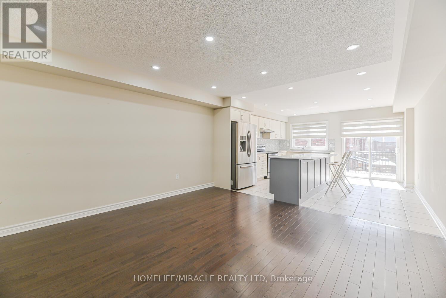 35 Finegan Circle, Brampton, ON - Indoor