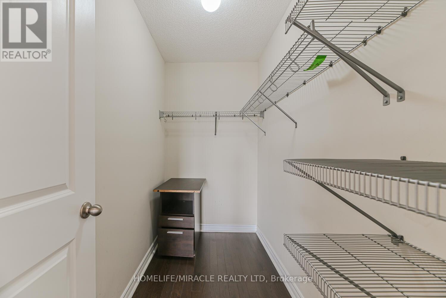 35 Finegan Circle, Brampton, ON - Indoor Photo Showing Other Room