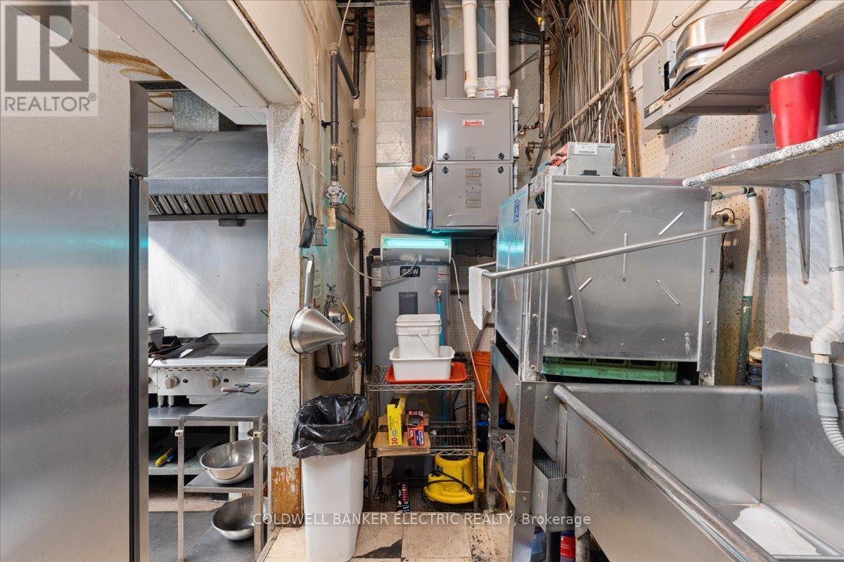 Unit #10 - 833 Chemong Road, Peterborough (Northcrest Ward 5), ON