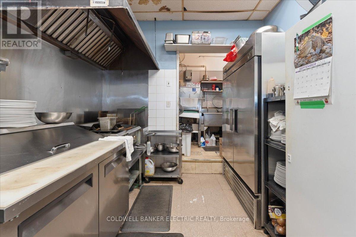 Unit #10 - 833 Chemong Road, Peterborough (Northcrest Ward 5), ON