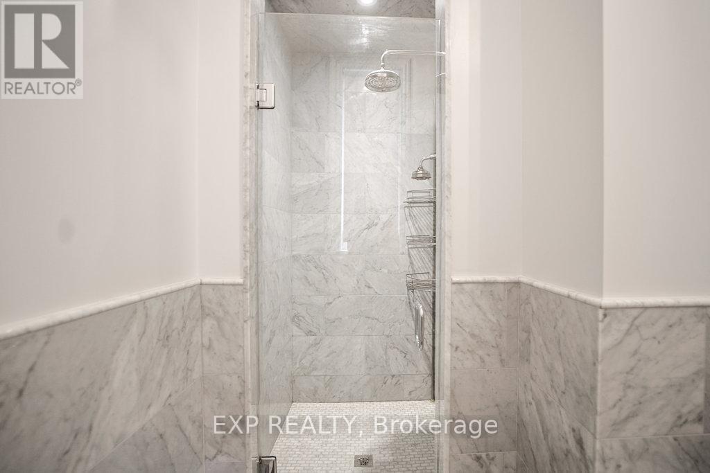 68 Davidson Drive, Vaughan, ON - Indoor Photo Showing Bathroom