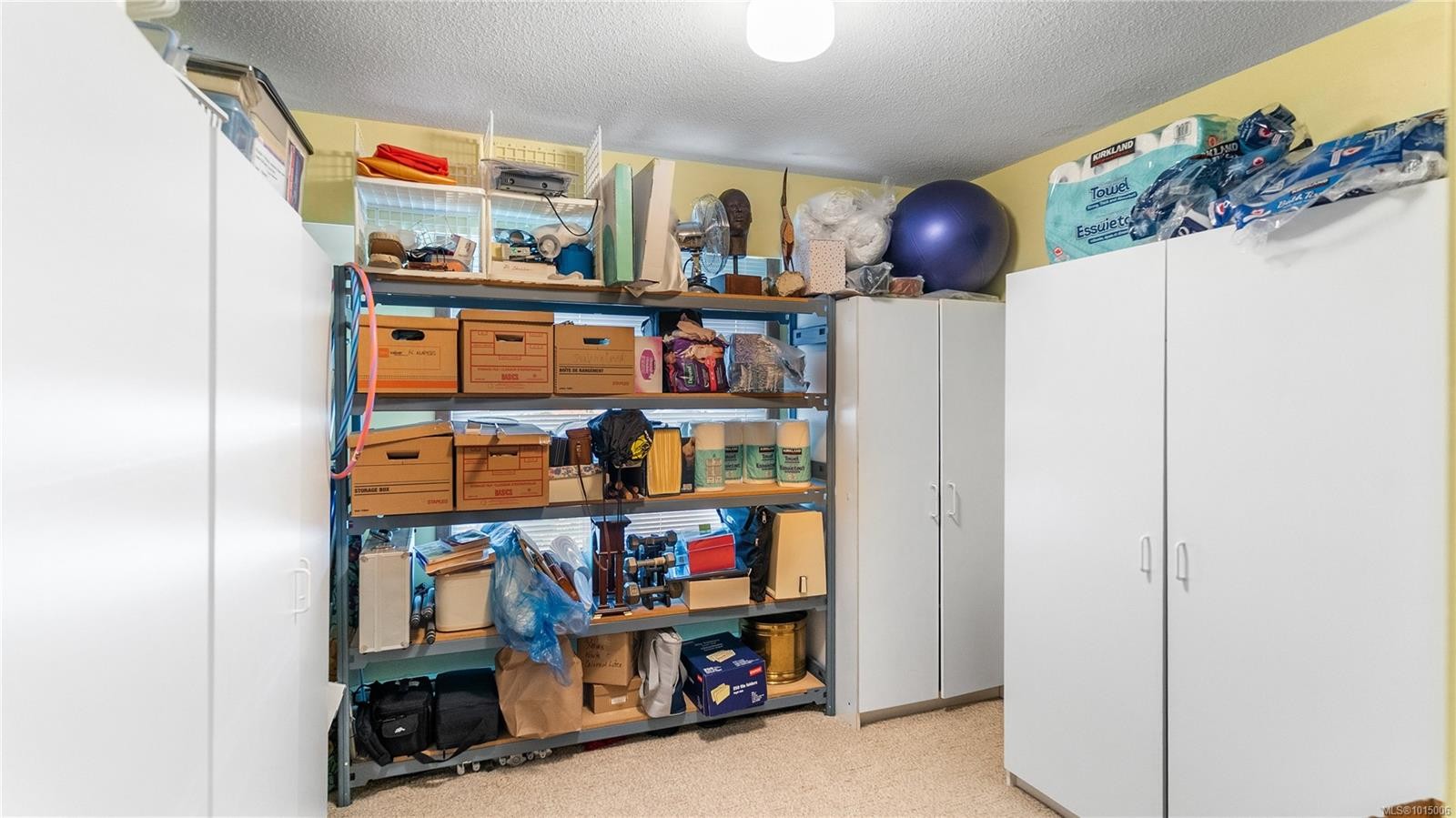 2059 Saltair Pl, Saanich, BC