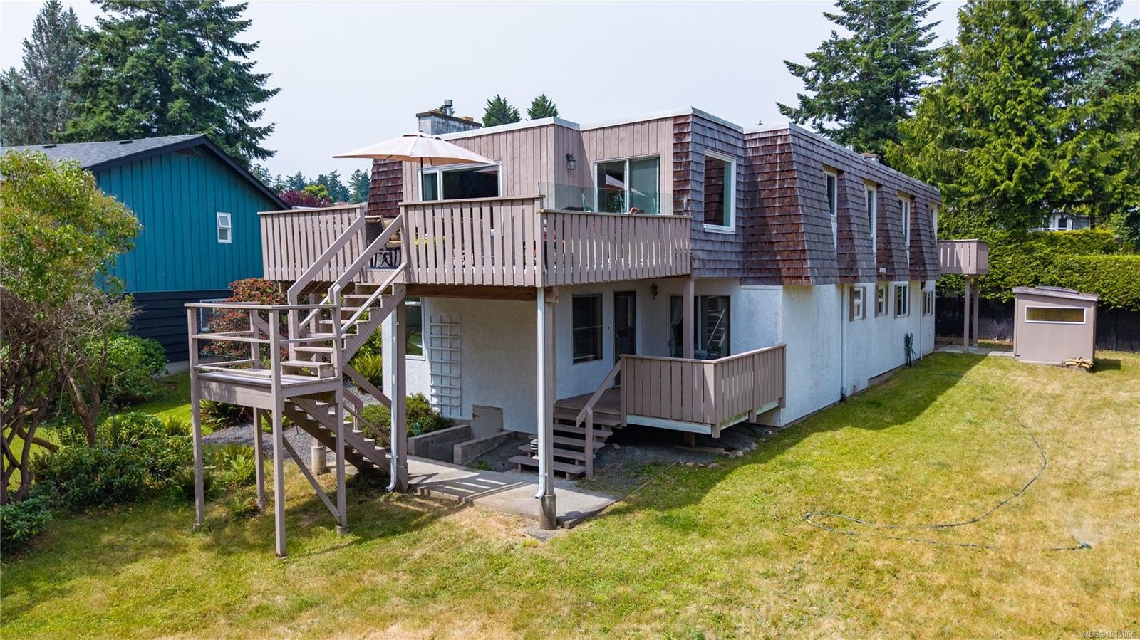 2059 Saltair Pl, Saanich, BC