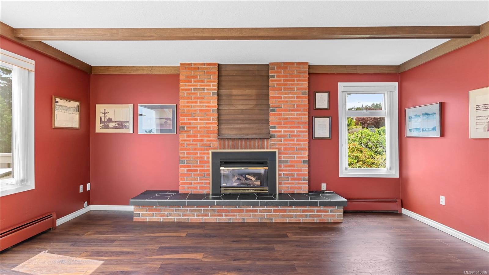 2059 Saltair Pl, Saanich, BC