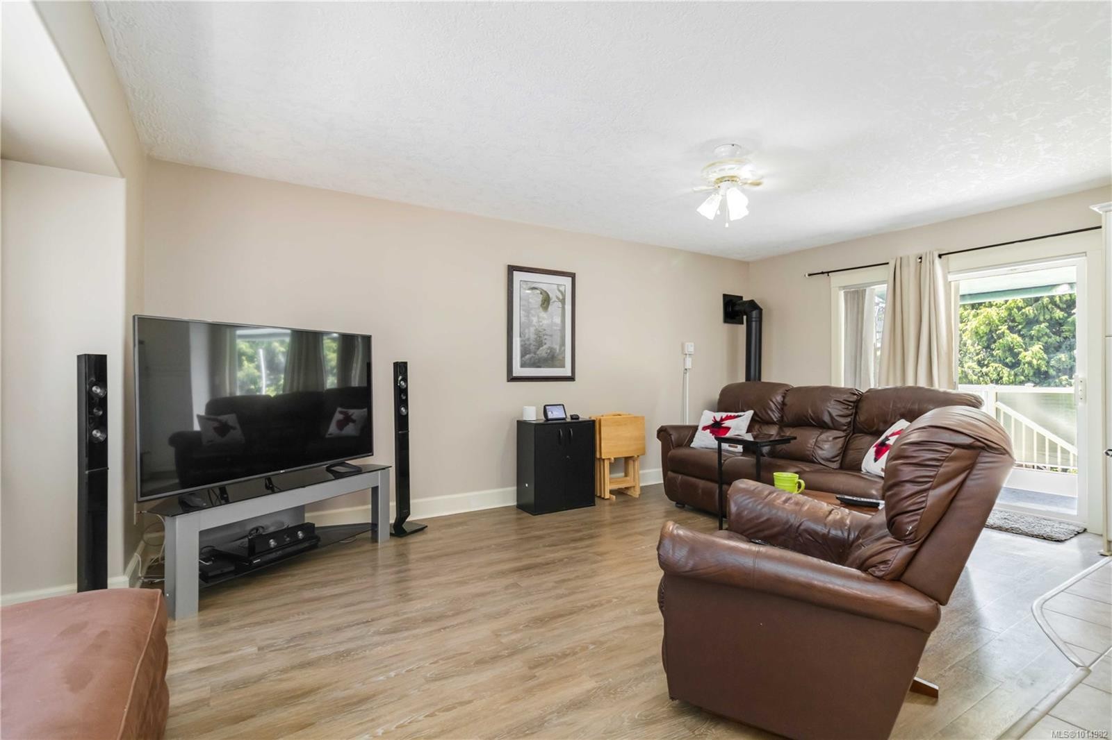 6260 Elaine Way, Central Saanich, BC