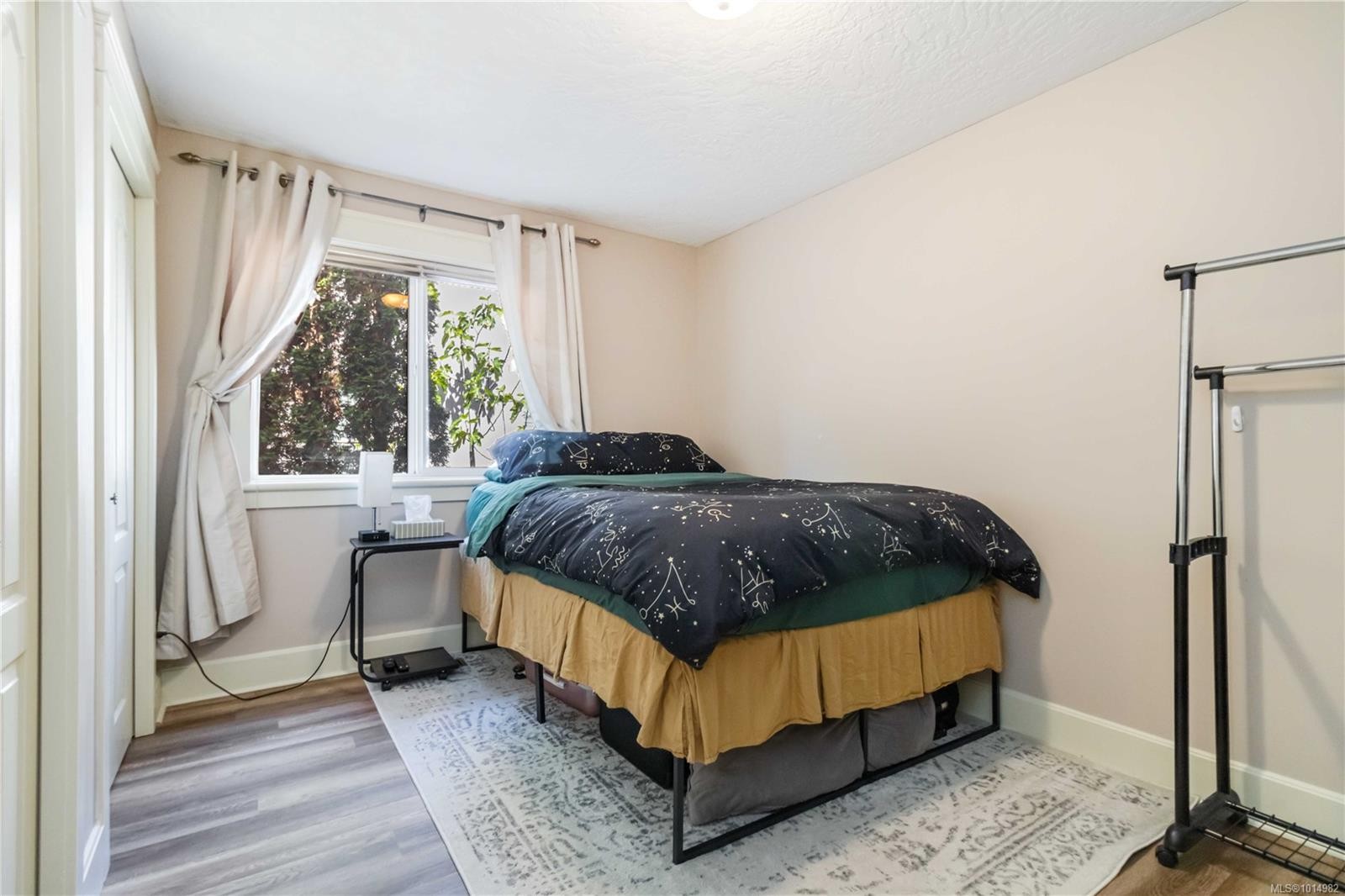 6260 Elaine Way, Central Saanich, BC