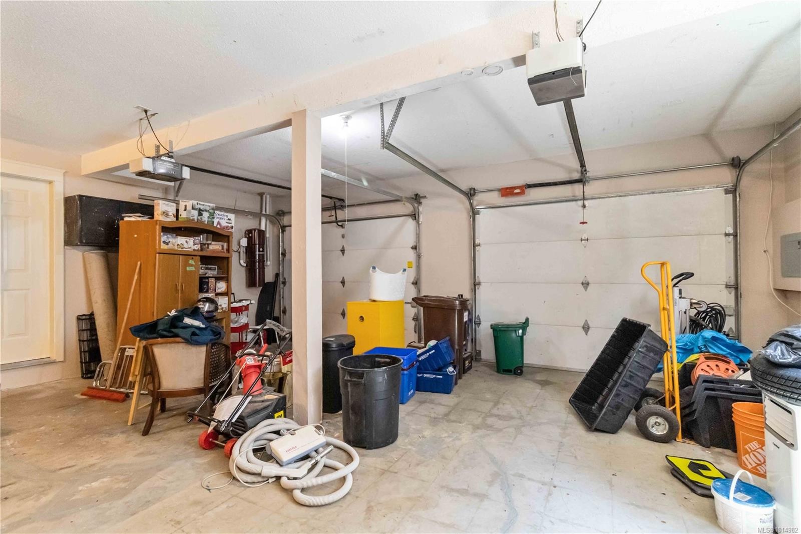 6260 Elaine Way, Central Saanich, BC