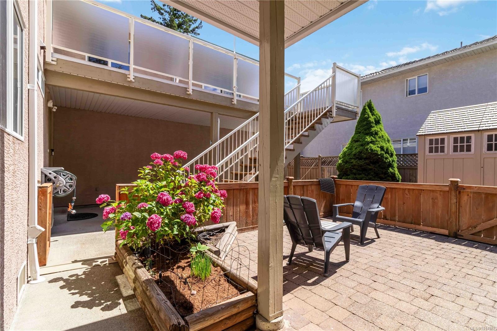 6260 Elaine Way, Central Saanich, BC