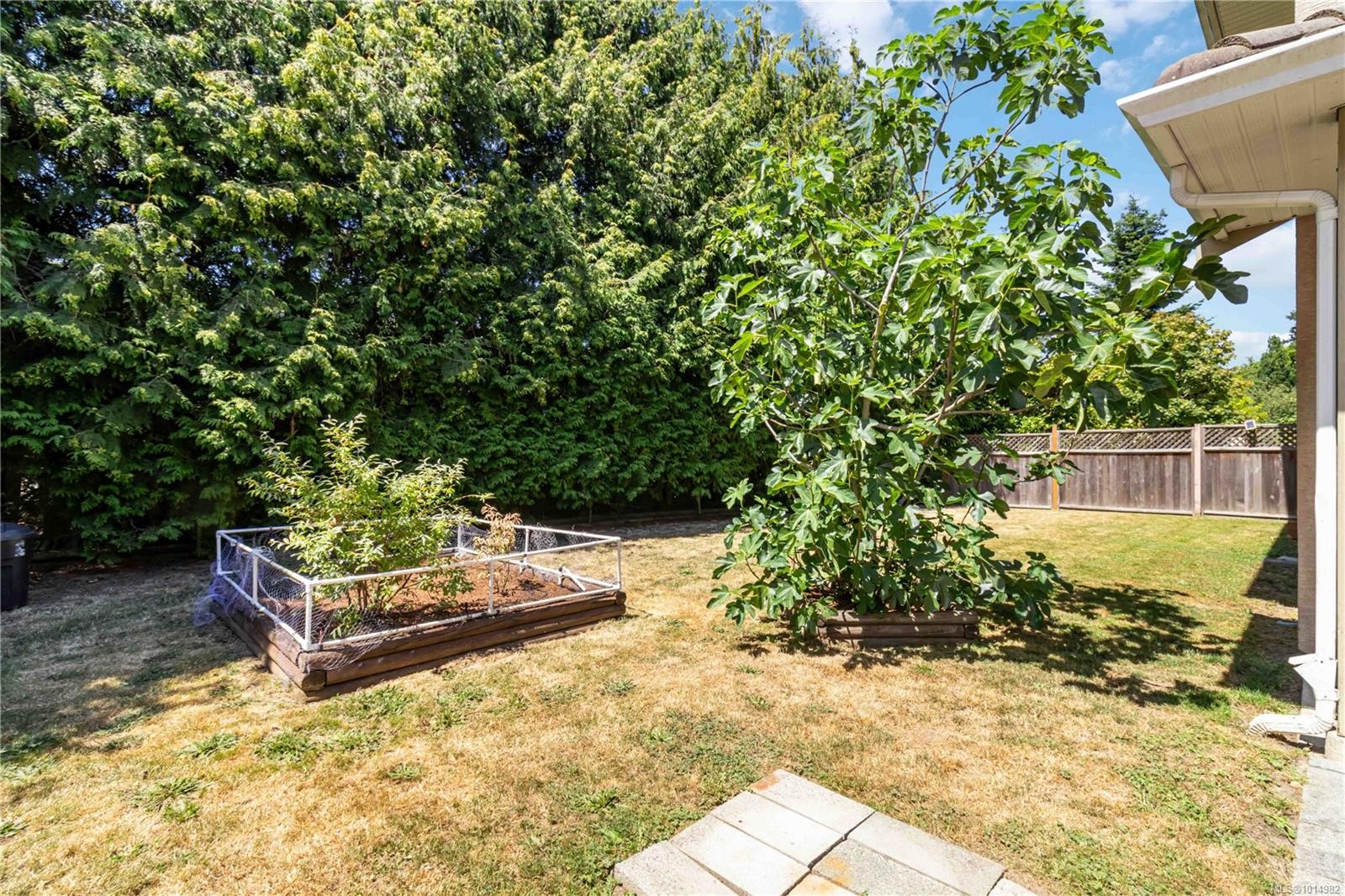 6260 Elaine Way, Central Saanich, BC