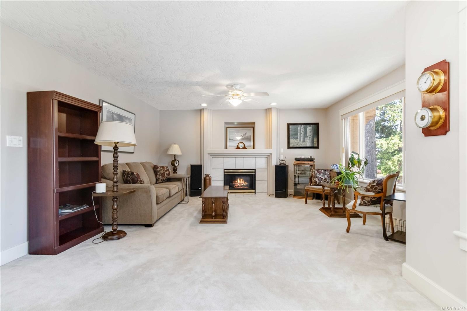 6260 Elaine Way, Central Saanich, BC