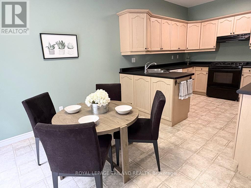 7 - 10 Cadeau Terrace, London South (South A), ON - Indoor