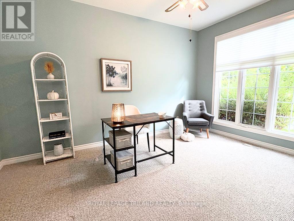 7 - 10 Cadeau Terrace, London South (South A), ON - Indoor