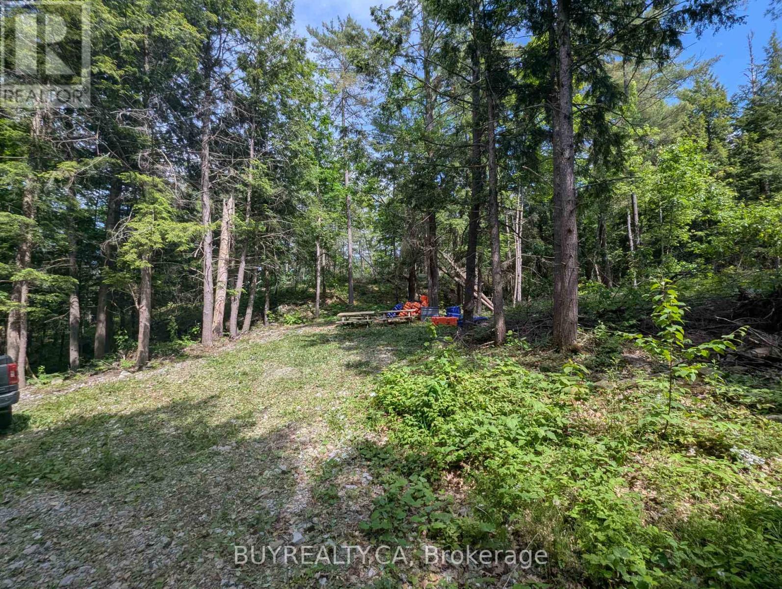 2318 Sherwood Forest Lane, Severn, ON