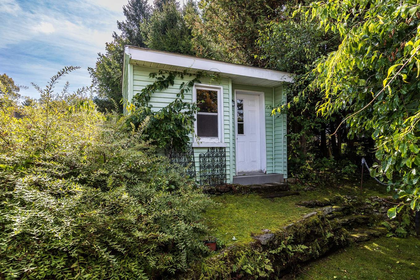 Remise - 15 Rue Lynch, Lac-Brome, QC - Outdoor