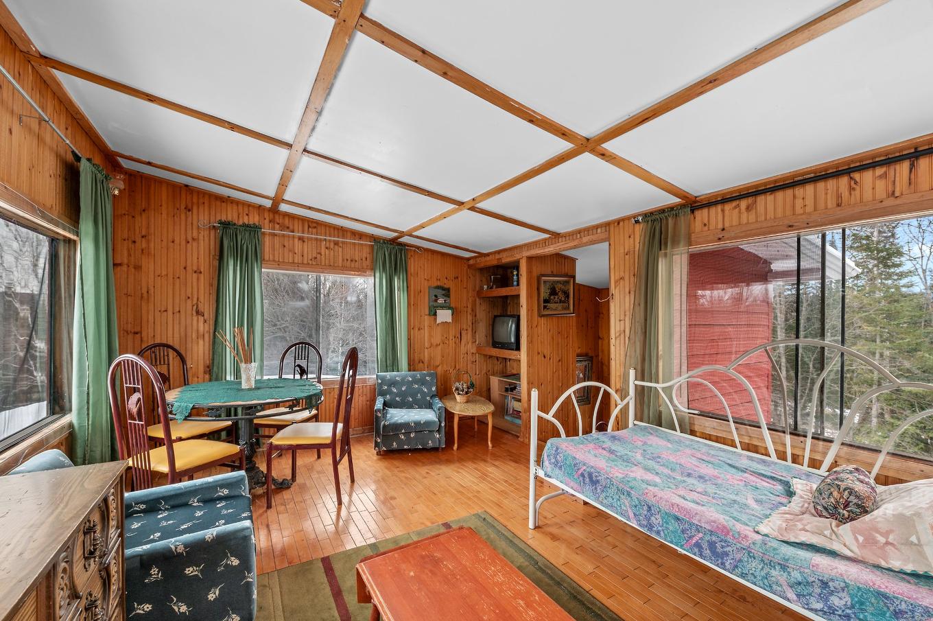 Playroom - 1996 Av. J.-C.-Cloutier, Sainte-Lucie-Des-Laurentides, QC - Indoor