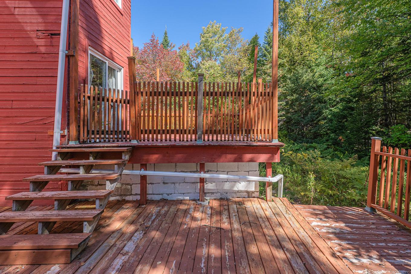 Patio - 1996 Av. J.-C.-Cloutier, Sainte-Lucie-Des-Laurentides, QC - Outdoor With Deck Patio Veranda