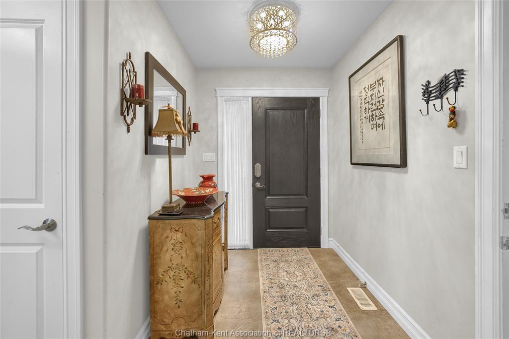 480 Tweedsmuir Avenue West, Chatham, ON