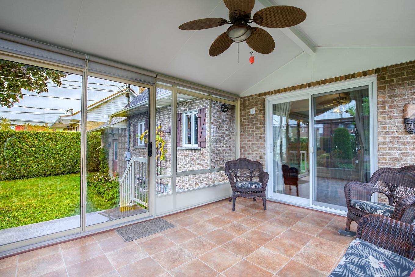 Solarium/Sunroom - 2955 Av. Desaulniers, Saint-Hyacinthe, QC -