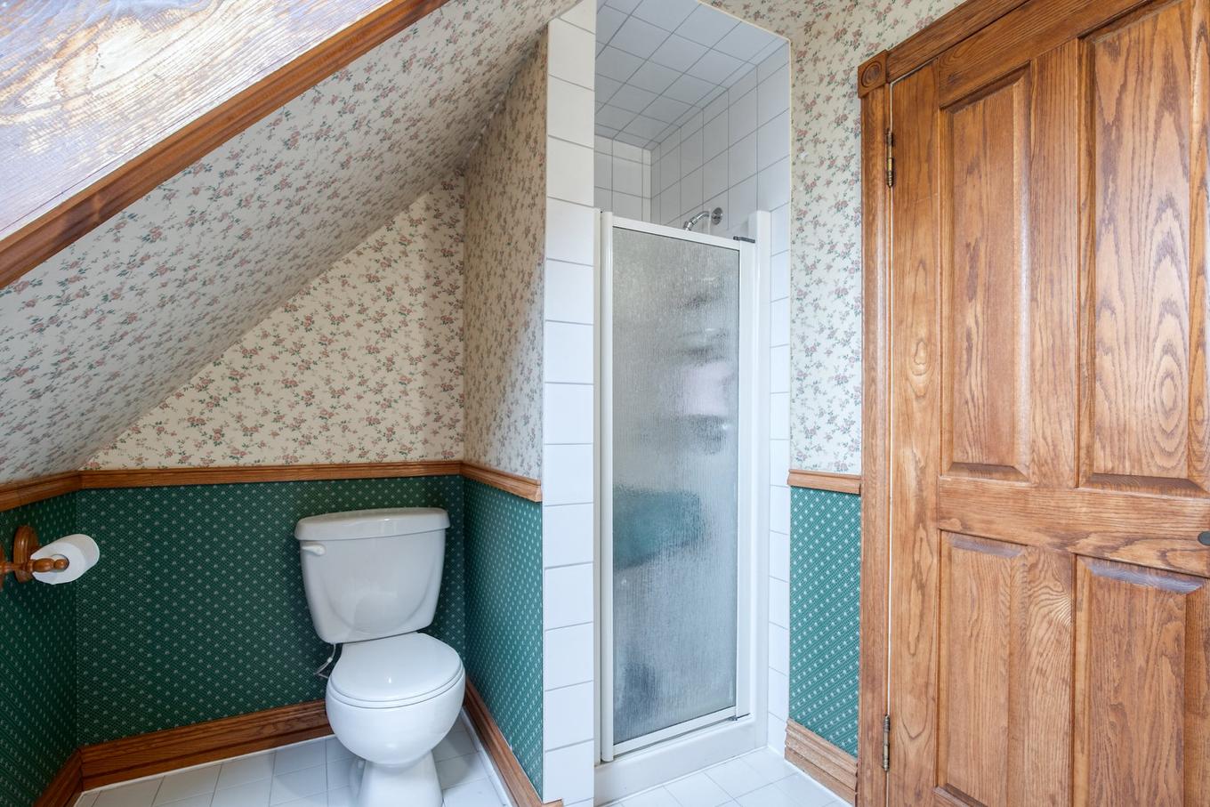 Bathroom - 2955 Av. Desaulniers, Saint-Hyacinthe, QC - Indoor Photo Showing Bathroom