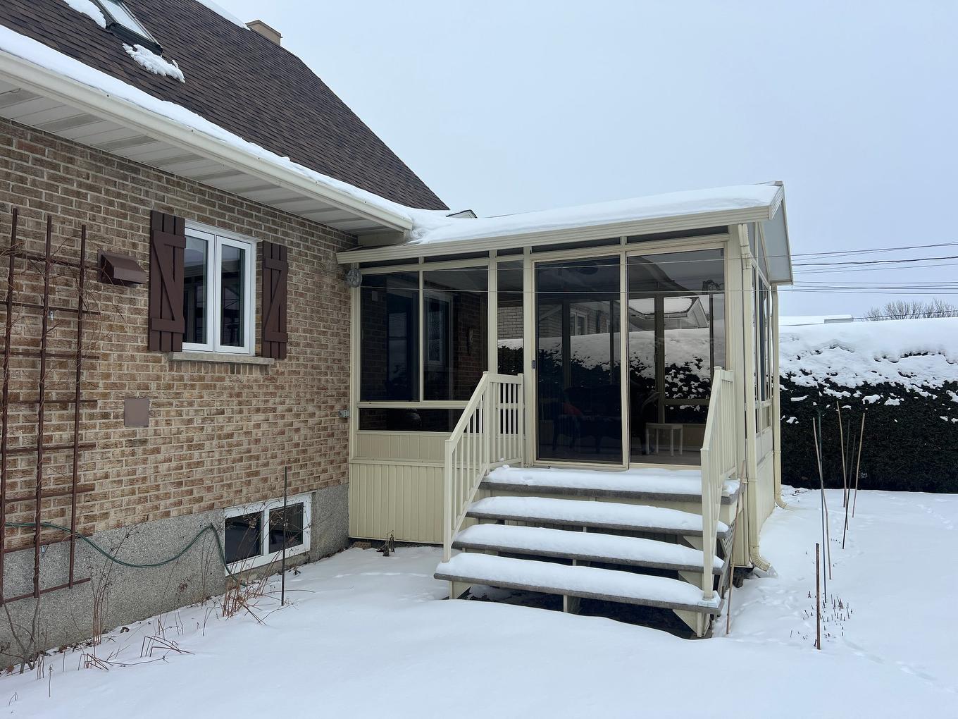 Solarium/Sunroom - 2955 Av. Desaulniers, Saint-Hyacinthe, QC - Outdoor
