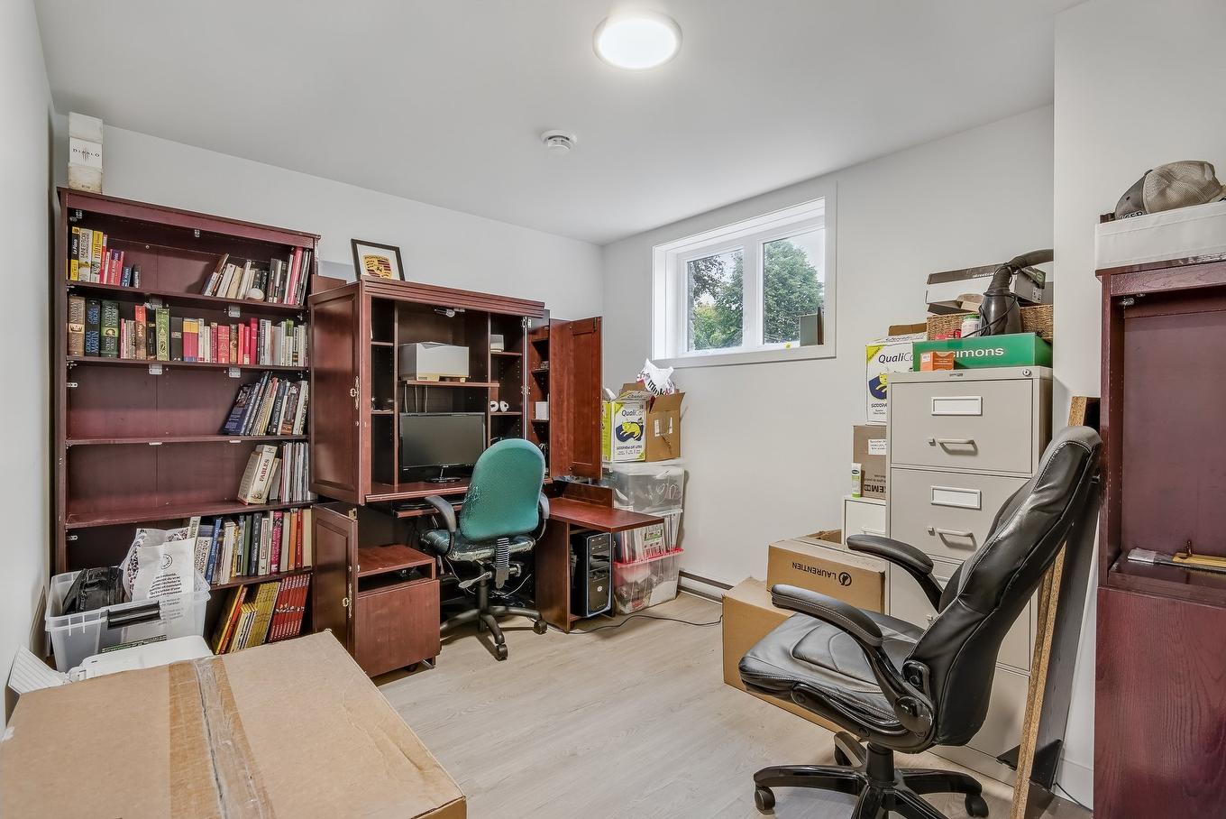 Chambre à coucher - 7 Rue Germain, Saint-Jean-Sur-Richelieu, QC - Indoor Photo Showing Office