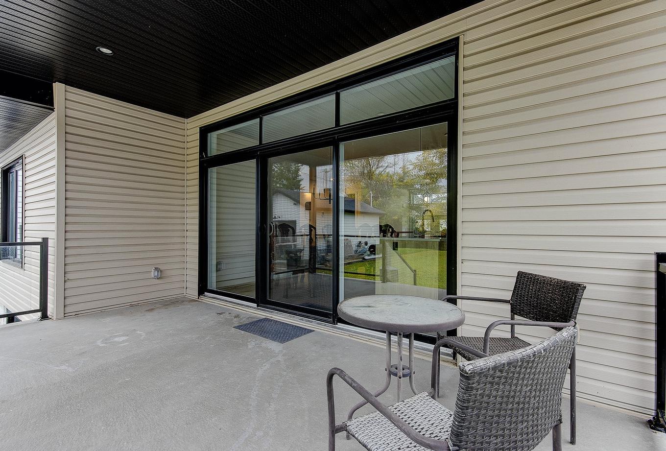 Balcon - 7 Rue Germain, Saint-Jean-Sur-Richelieu, QC - Outdoor With Exterior