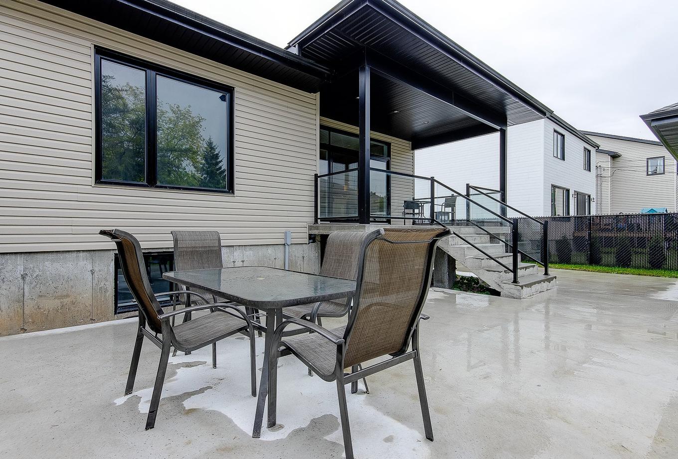 Terrasse - 7 Rue Germain, Saint-Jean-Sur-Richelieu, QC - Outdoor With Deck Patio Veranda With Exterior