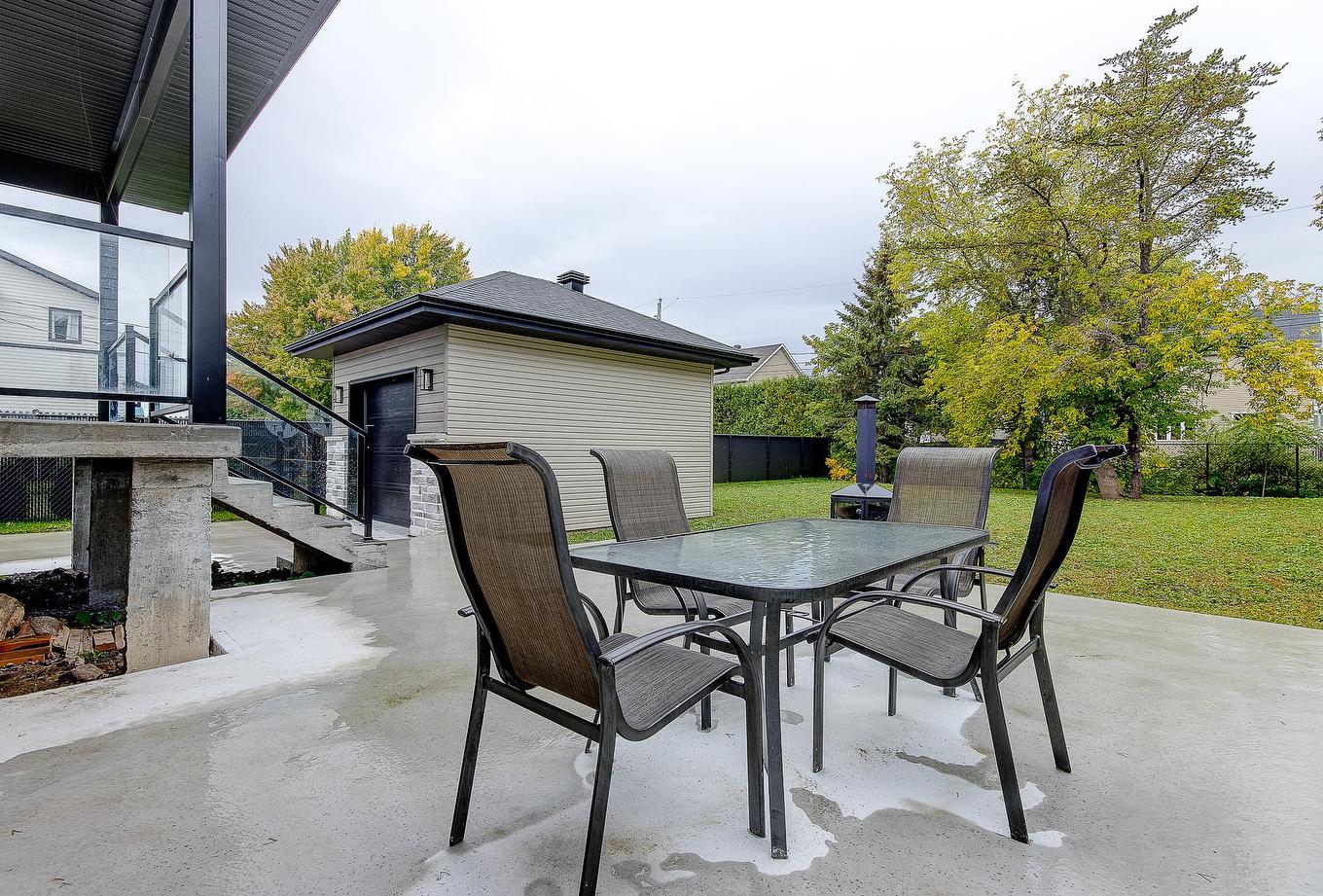 Terrasse - 7 Rue Germain, Saint-Jean-Sur-Richelieu, QC - Outdoor With Exterior